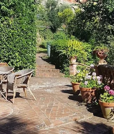 La Vignetta Con Giardino Dom wakacyjny