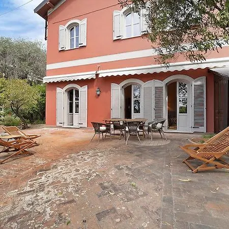 La Vignetta Con Giardino Сasa de vacaciones