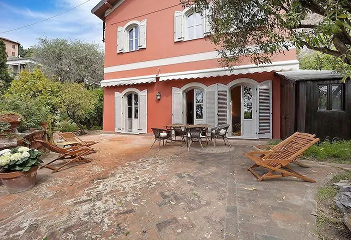 La Vignetta Con Giardino Сasa de vacaciones