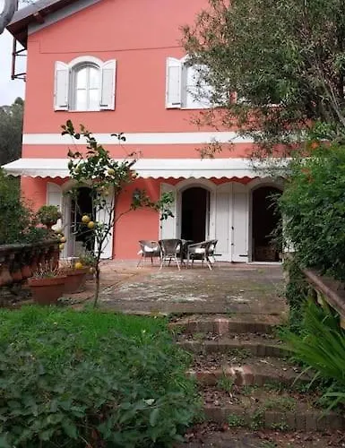 La Vignetta Con Giardino Alassio