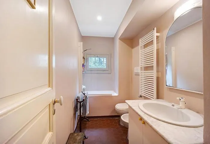 Vakantiehuis La Vignetta Con Giardino *