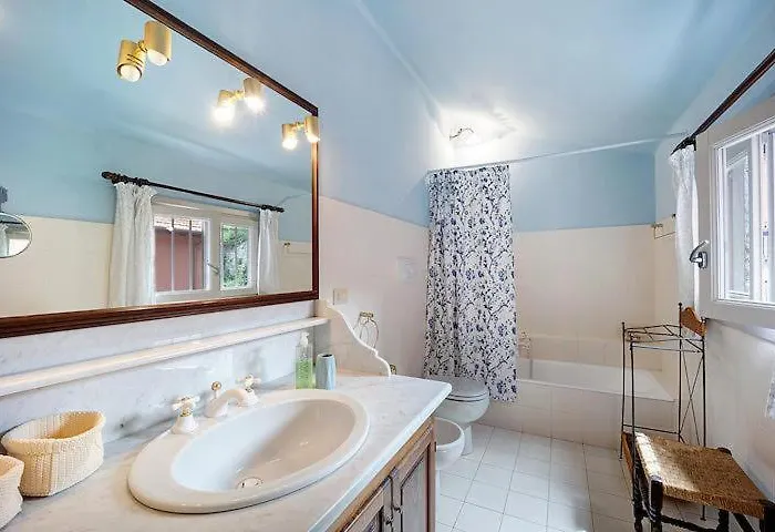 La Vignetta Con Giardino Alassio