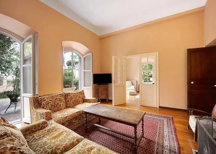 Сasa de vacaciones La Vignetta Con Giardino