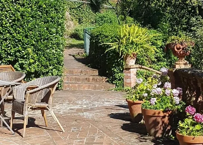 La Vignetta Con Giardino Alassio